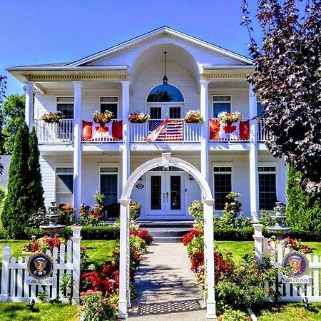 The White House Boutique B&B Niagara-on-the-Lake Exteriér fotografie